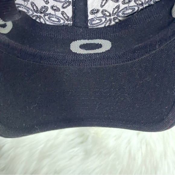 Oakley small A-flex patented baseball cap - Picture 12 of 14